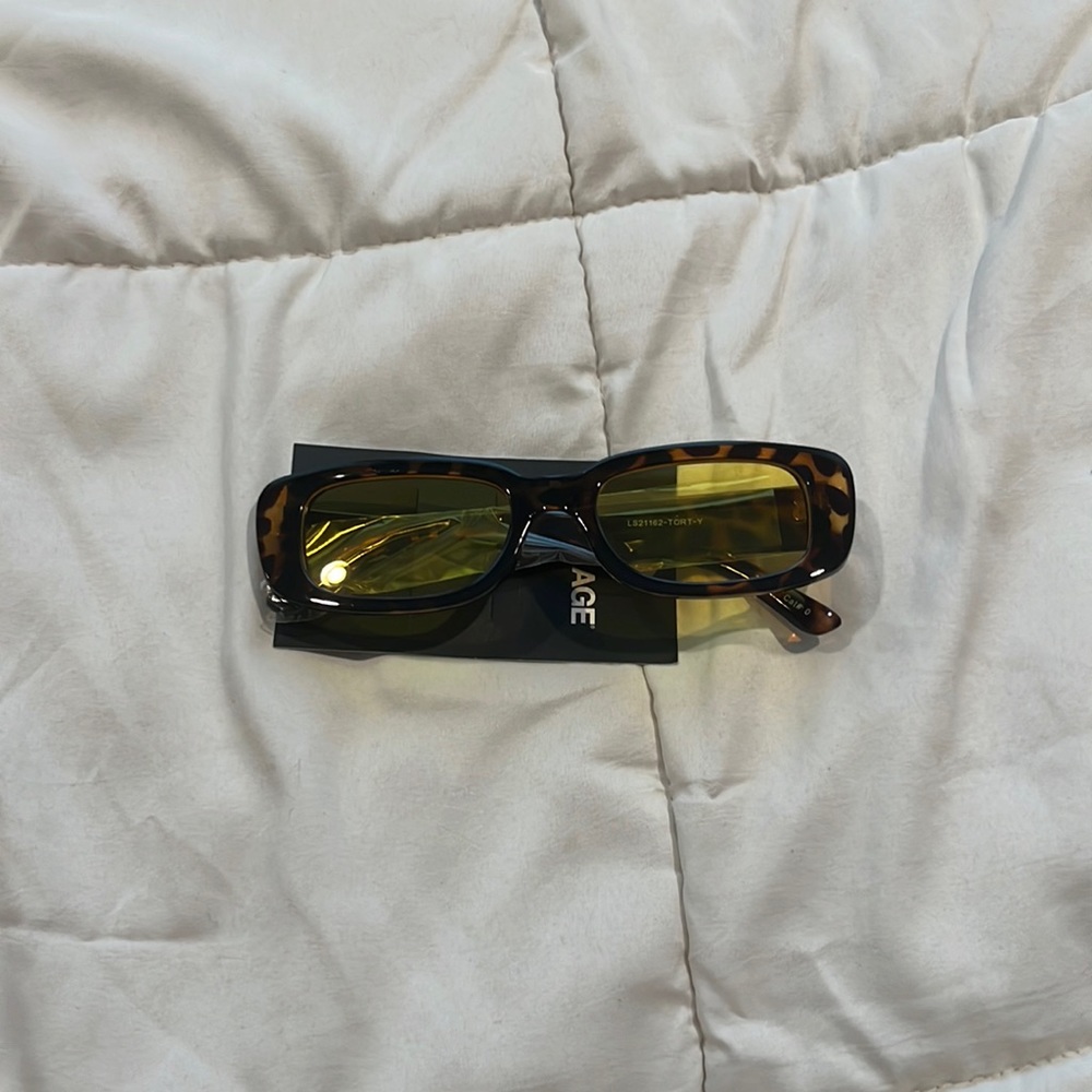 glasses